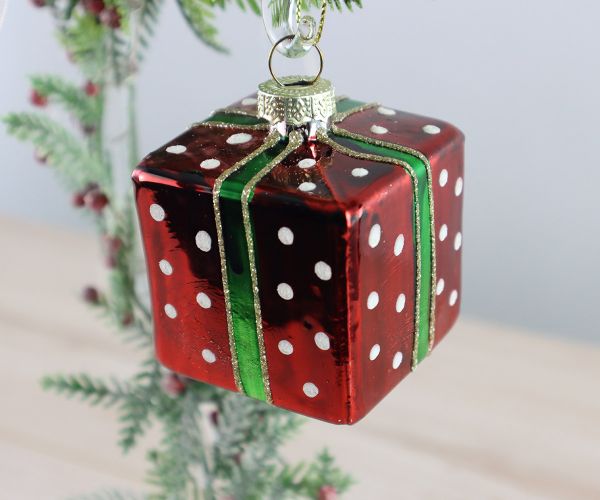 Weihnachtskugel Geschenk