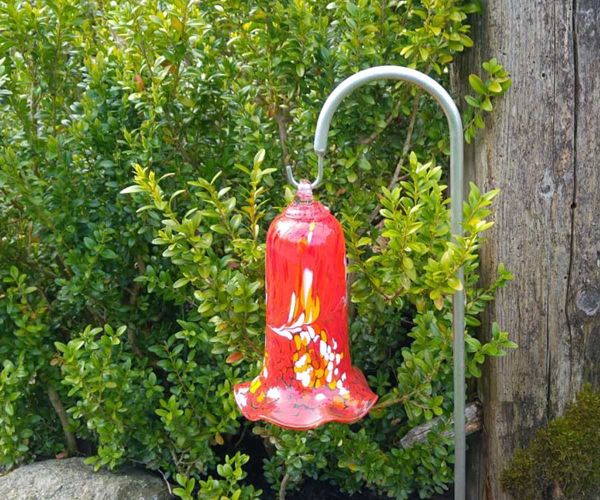 Glasglocke gerade rot