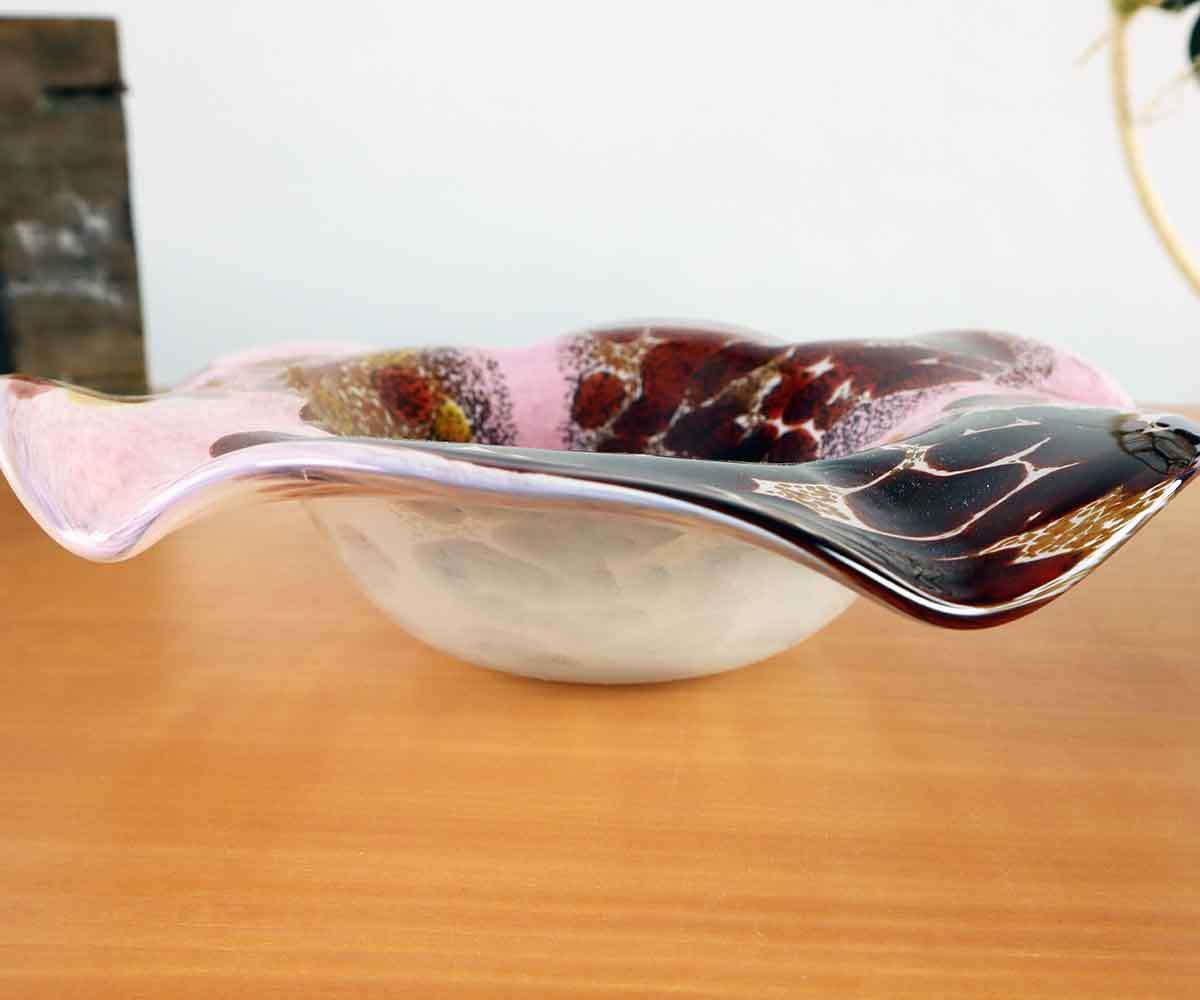 Schälchen im Blumendesign aus Glas