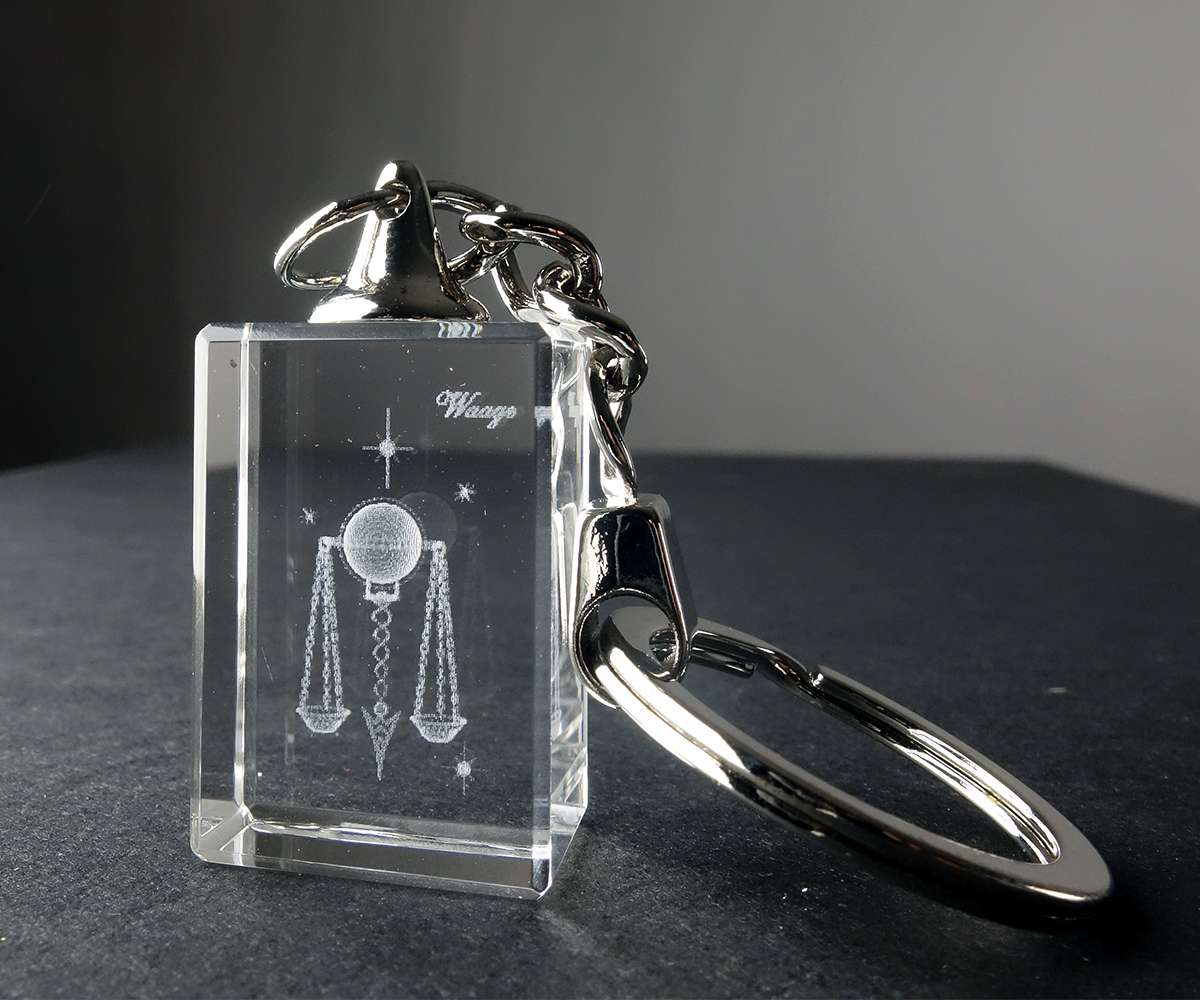 Personalisierter Schlüsselanhänger Sternzeichen Steinbock mit 3D Gravur und Leder Personalisierter Schlüsselanhänger Sternzeichen Steinbock mit 3D Gravur und Leder