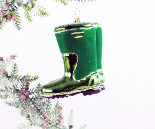 Weihnachtskugel grüne Gummistiefel