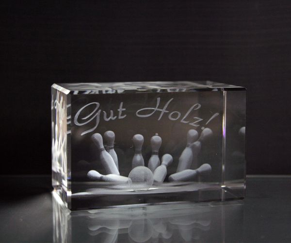 3D-Laserwürfel Gut Holz