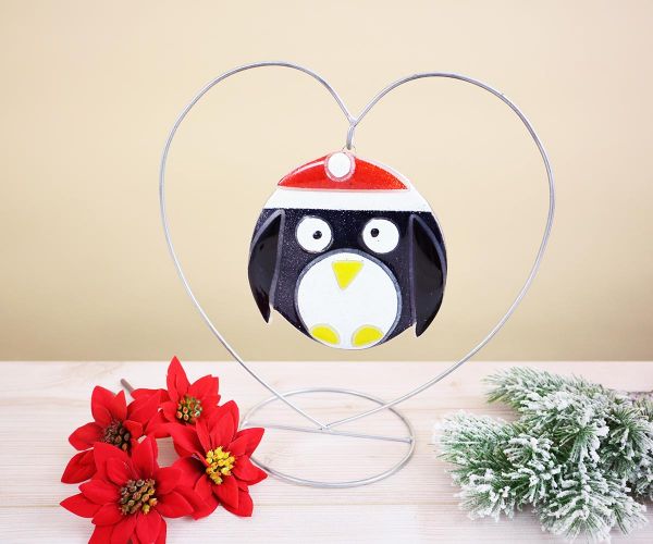 Pinguin aus buntem Kristallglas zum Aufhängen